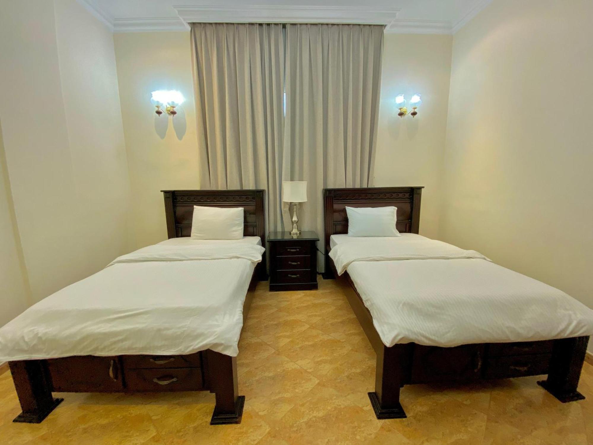 Al Misrea Tower Apartment Manama Luaran gambar