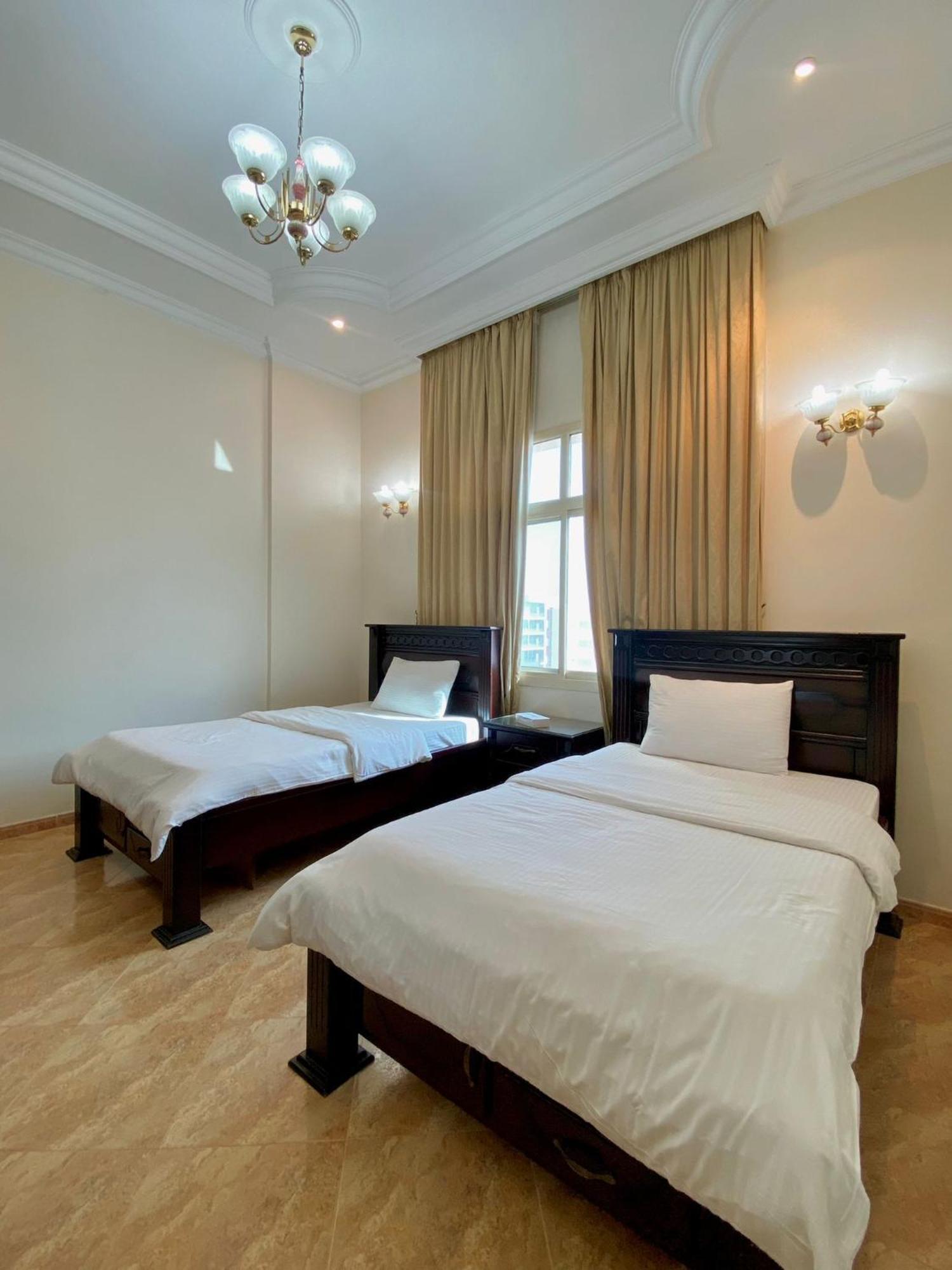 Al Misrea Tower Apartment Manama Luaran gambar